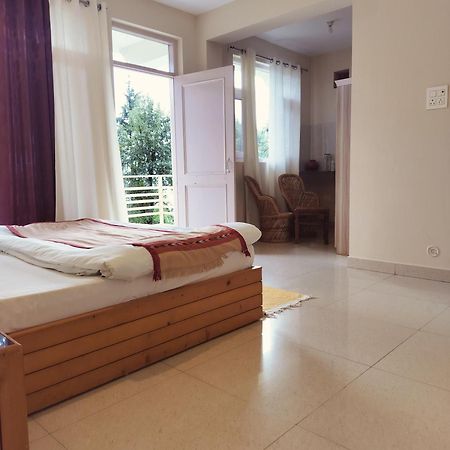 דרמסאלה Junglaat Stays & Experiences מראה חיצוני תמונה